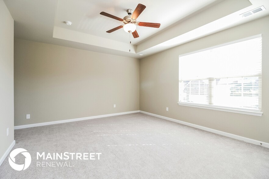 Building Photo - 109 Lyndhurst Dr