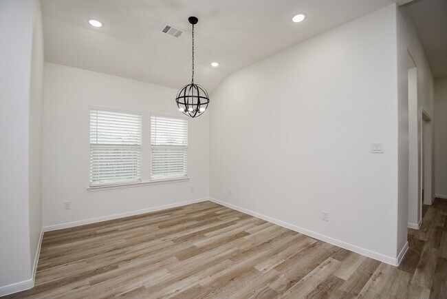 Building Photo - 2139 Counter Point Dr