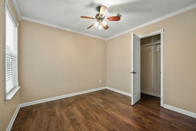 Building Photo - 18103 Gravenhurst Ln