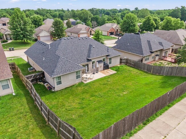 Building Photo - 4804 Cedar Coals Ct