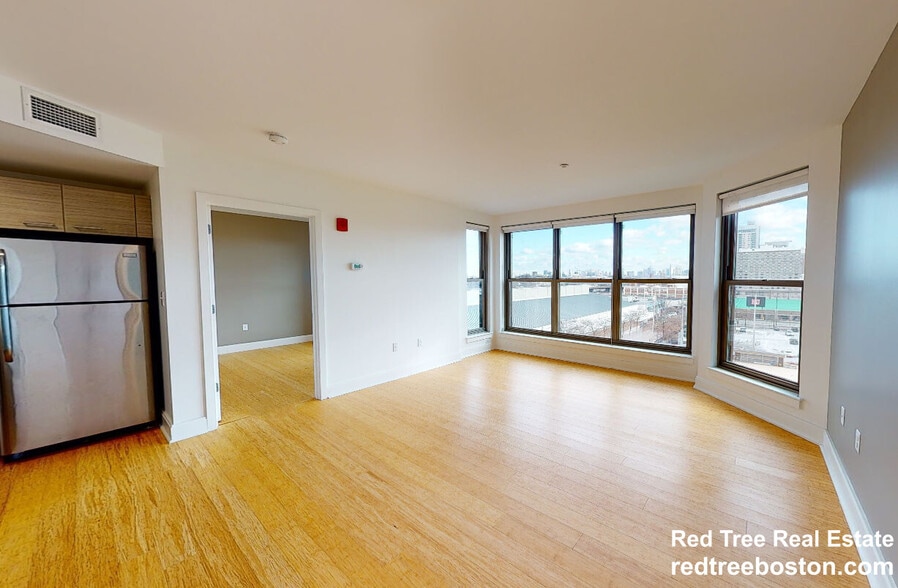 Building Photo - 40 Malvern St