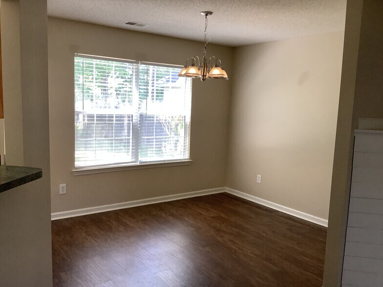 Building Photo - 7269 Sweet Grass Blvd