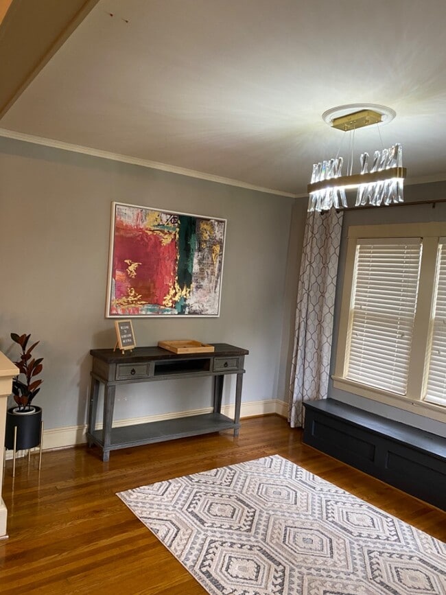 Building Photo - 322 N New Madrid St