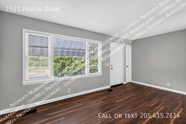 Building Photo - 1521 Heron Dr