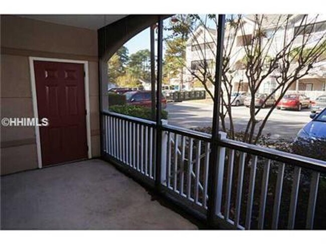 Building Photo - 4924 Bluffton Parkway