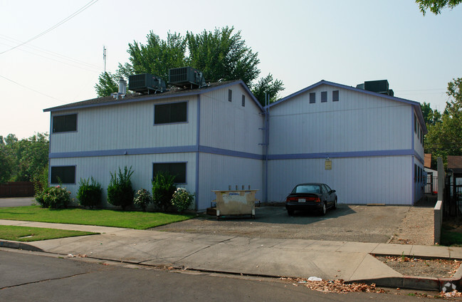 Building Photo - The Acacia