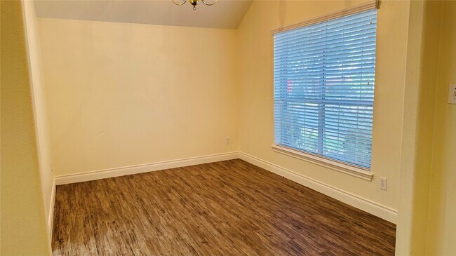 Building Photo - 20210 Glen Burn Ct