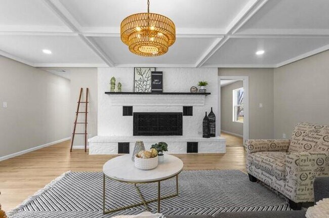 Building Photo - 2155 Hickory Trce