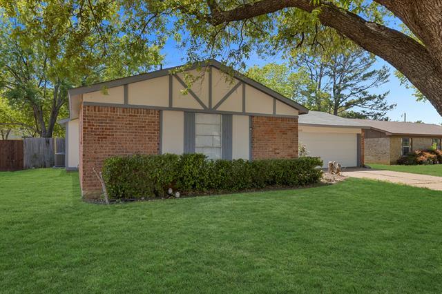 Building Photo - 7616 N Richland Blvd