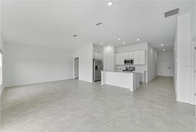 Building Photo - 1526 Brentwood Dr