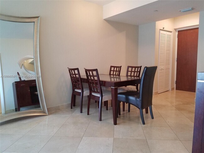 Building Photo - 6365 Collins Ave