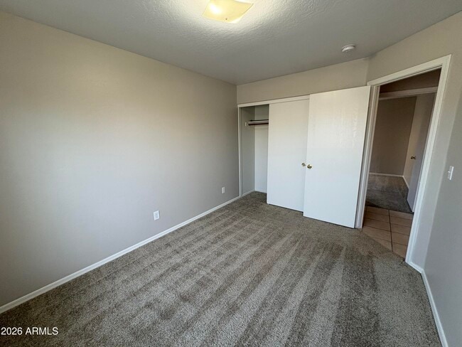 Building Photo - 13303 W Desert Rock Dr