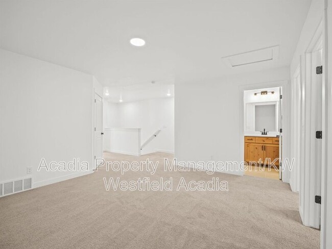 Building Photo - 226 E 860 S