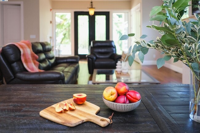 Building Photo - 5700 Alhambra Valley Rd