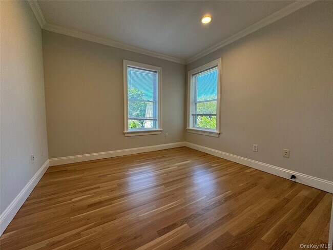 Building Photo - 1 Irving Pl