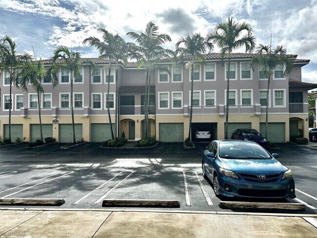 Building Photo - 6500 W Sample Rd