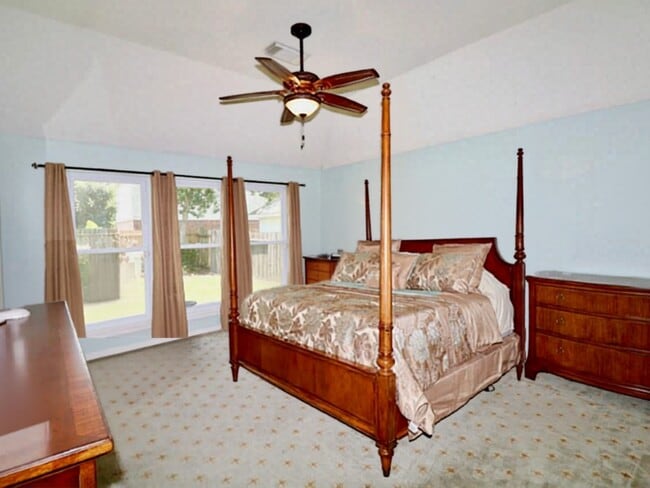 Building Photo - 14511 Wadlington Dr
