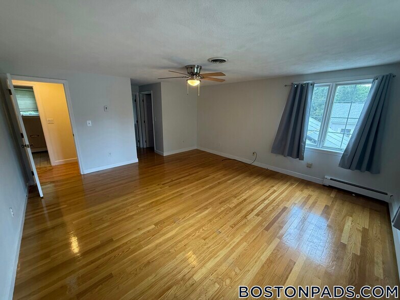 Building Photo - 78 Rosewood Dr