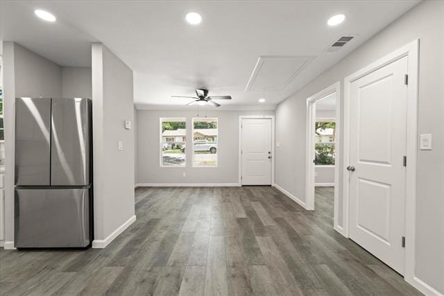 Building Photo - 917 N Wood St