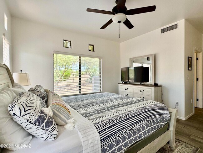 Building Photo - 655 W Vistoso Highlands Dr