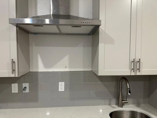 Building Photo - Next-Gen Unit(1 bedroom/ 1 bathroom) in Br...