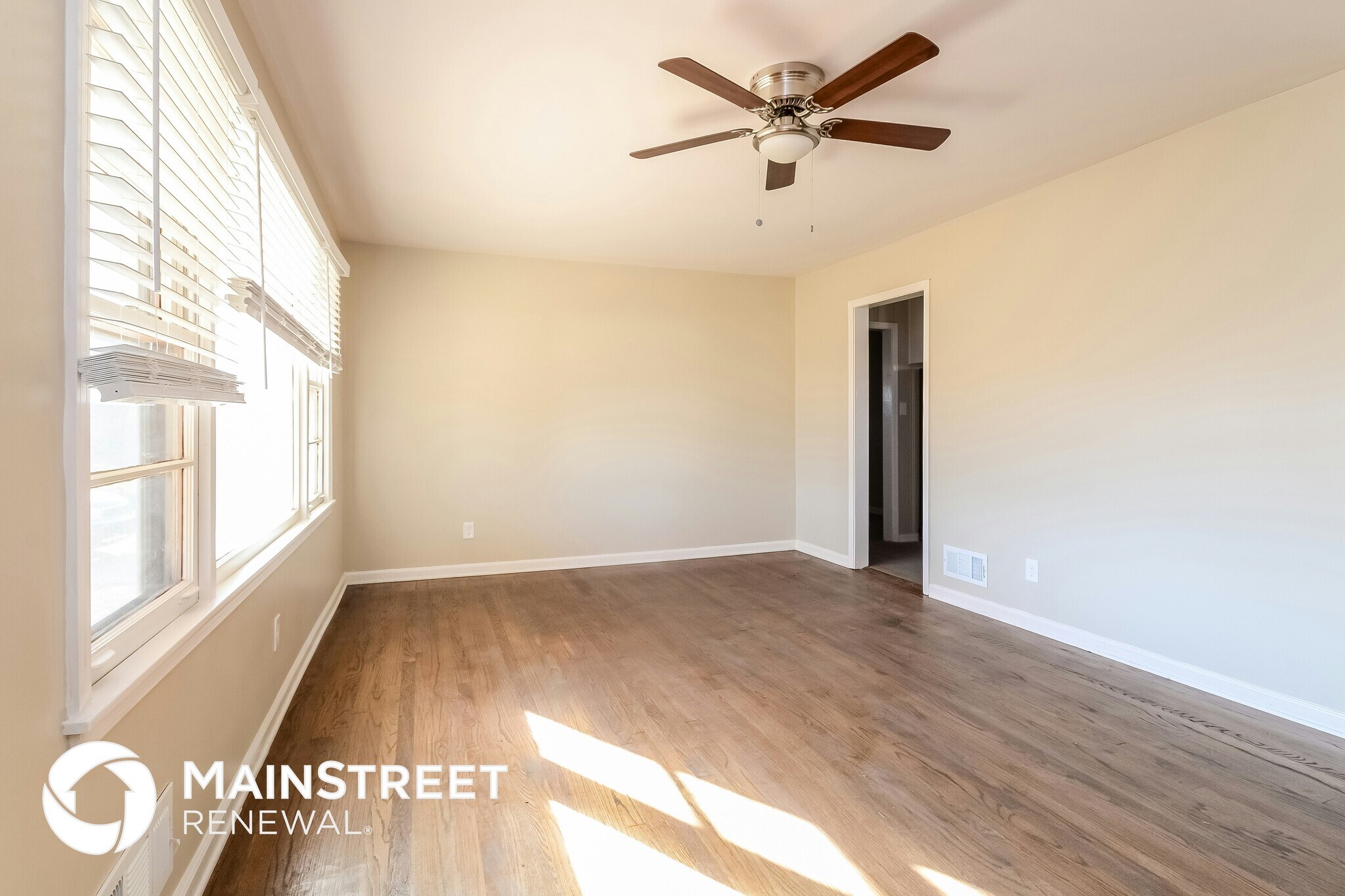 Building Photo - 412 1st Way