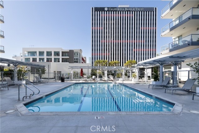 Building Photo - 400 W Ocean Blvd