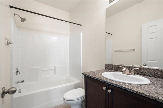 Building Photo - 4563 Townwall St