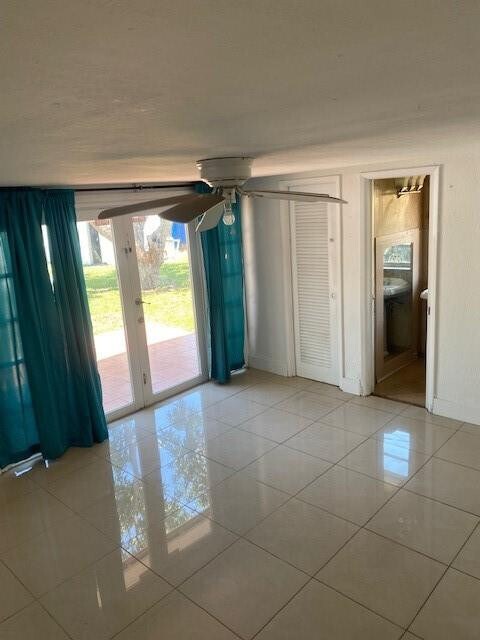 Building Photo - 224 NE 18th Ave