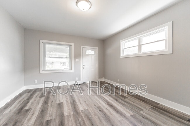 Building Photo - 3416 N Capitol Ave