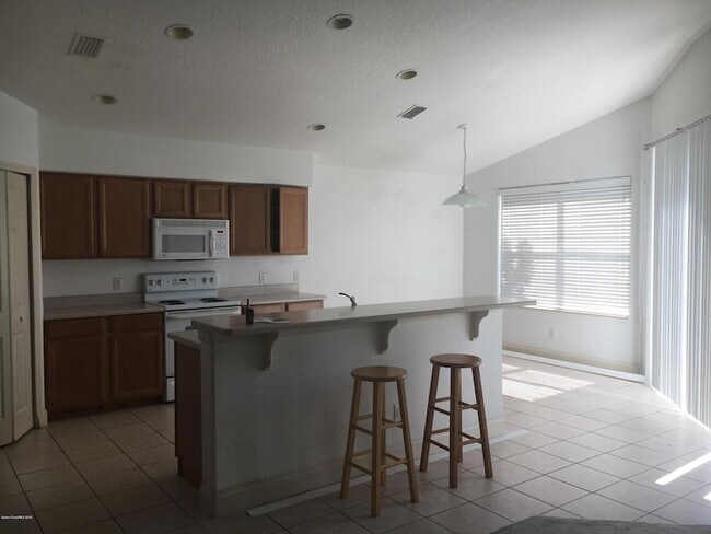 Building Photo - 3577 Hoofprint Dr