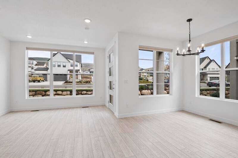 Building Photo - 1812 180 E