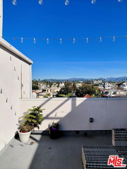 Building Photo - 1824 Redondo Blvd