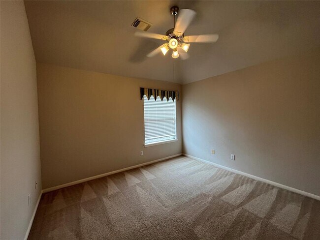 Building Photo - 22531 Tullis Trail Ct