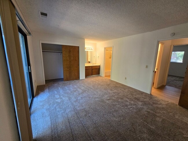 Building Photo - PENDING - Welcome to this beautifully reno...