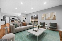 Building Photo - 915 Cypress Point Cir