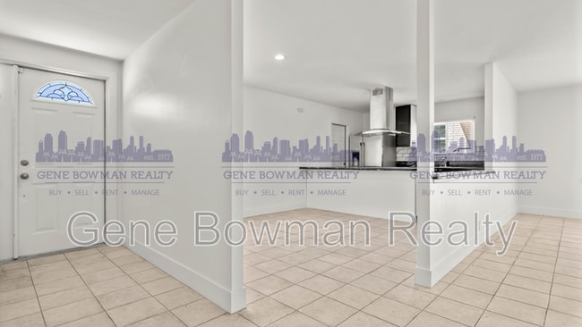 Building Photo - 2409 Fleetwood St