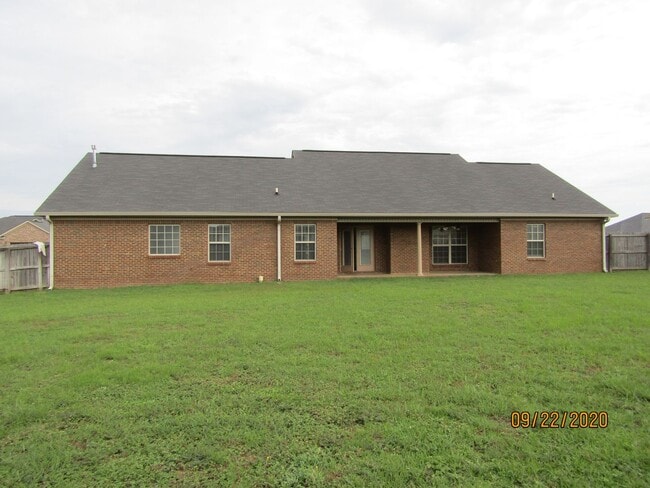 Building Photo - Legacy Farms!