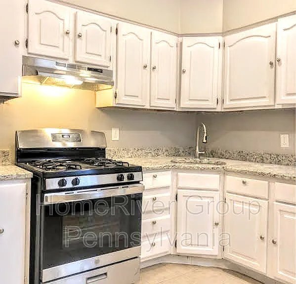 Building Photo - 6228 N 18th St