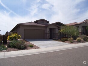 Building Photo - Spacious 4 Bed w/den in Desirable Vistancia