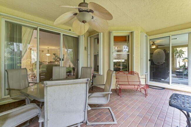 Building Photo - 8492 Breezy Oak Way