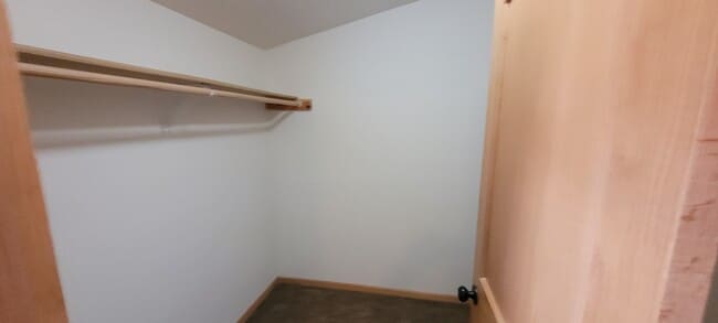 Building Photo - 825 N 7th St