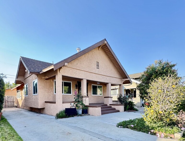 Building Photo - 4401 Homer St