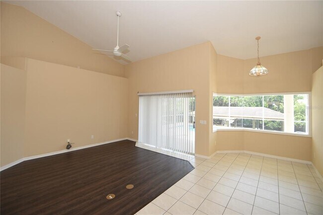 Building Photo - 10 Crampton Ct