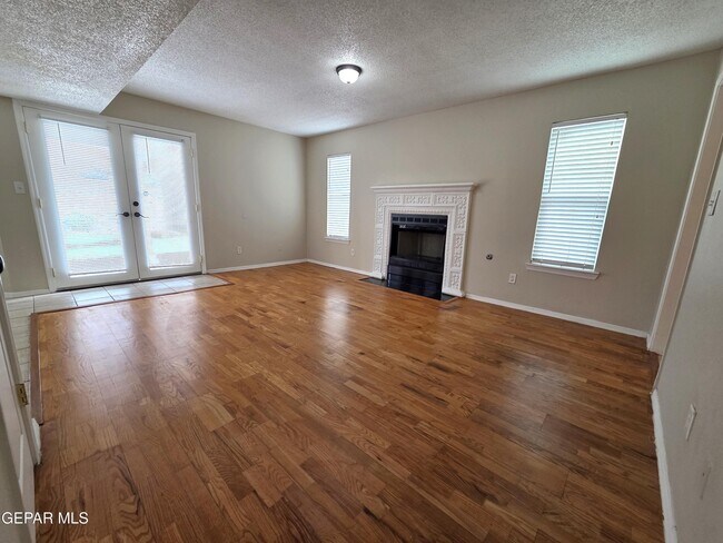 Building Photo - 12640 Gilded Sun Dr