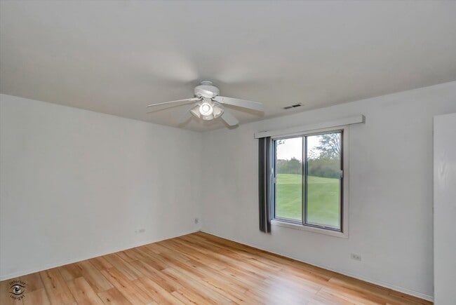Building Photo - 855 Johnstown Ln