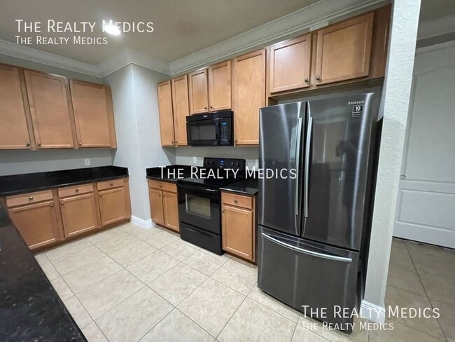 Building Photo - 8422 Kelsall Dr