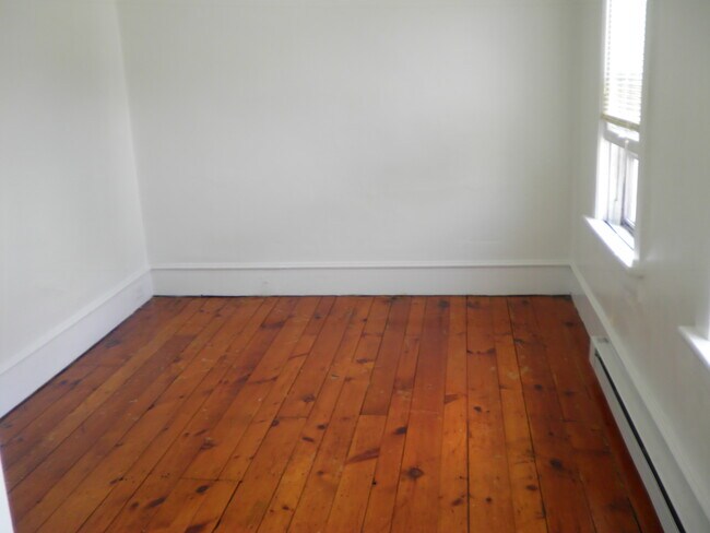 Building Photo - 221 West St