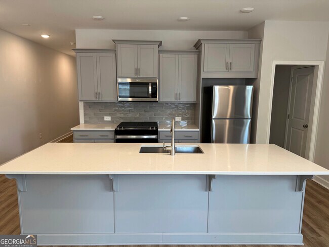Building Photo - 3614 Silvery Wy
