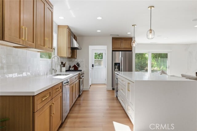 Building Photo - 24258 Highlander Rd